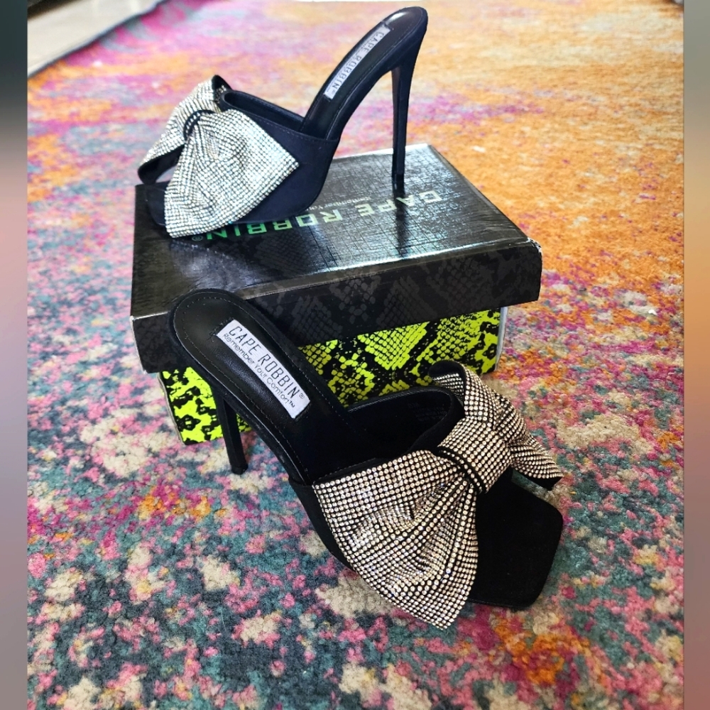 Sandales à Talons Hauts Cape Robbin 'Fiesta' Avec Bride Cheville - Taille US 7.5 Femme - Neuf En Boîte